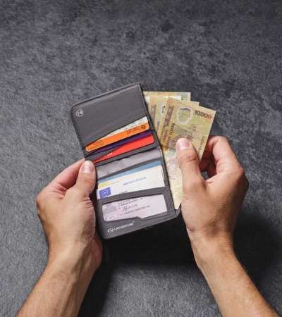 RFID COMPACT WALLET RECYCLED