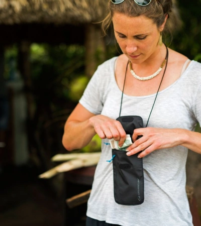 Lifeventure HYDROSEAL BODY WALLET CHEST